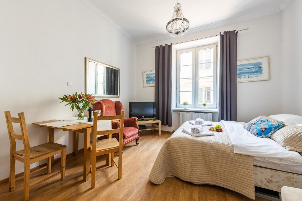 Miodowa Street P&O Serviced Apartments Warsaw Exterior photo